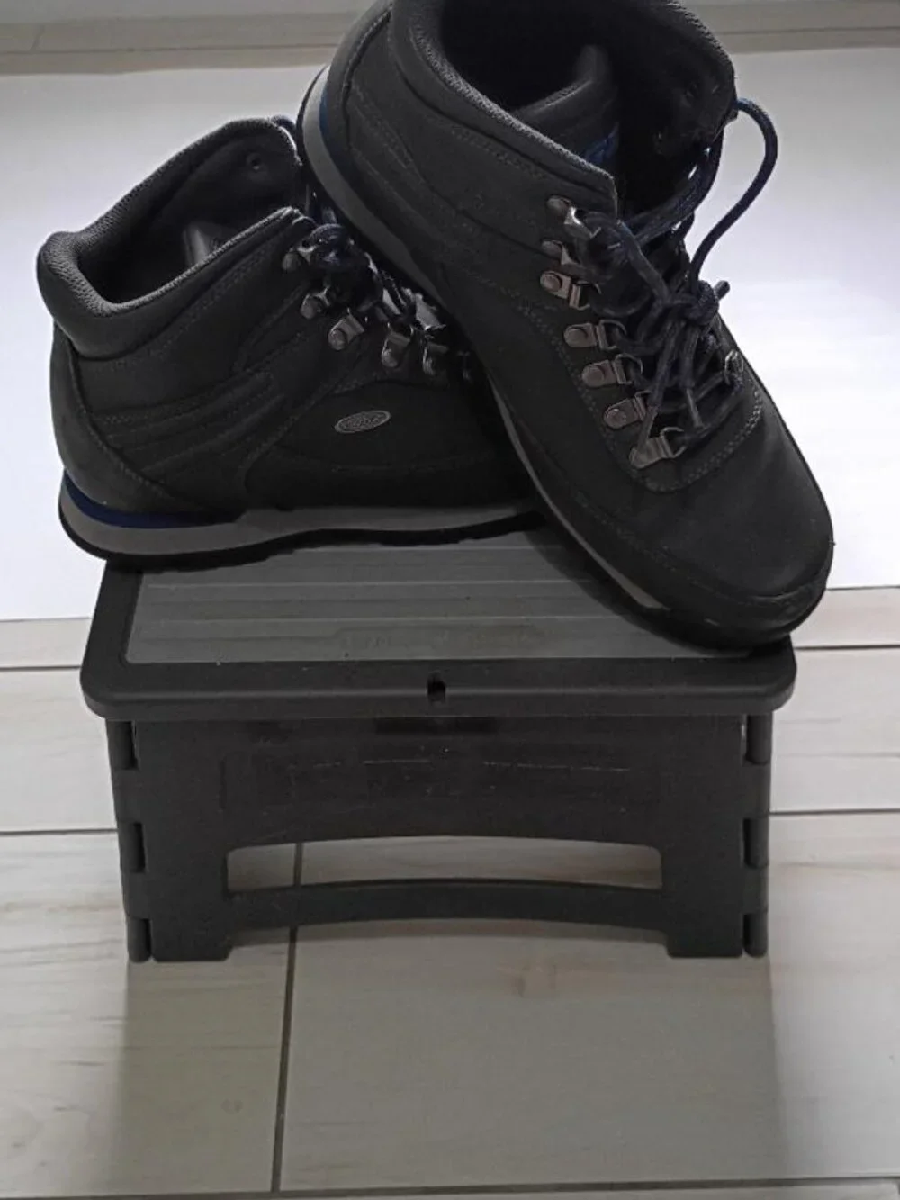 LUGZ Boots for men Size 10